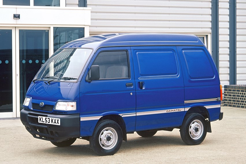 Daihatsu hijet объем багажника