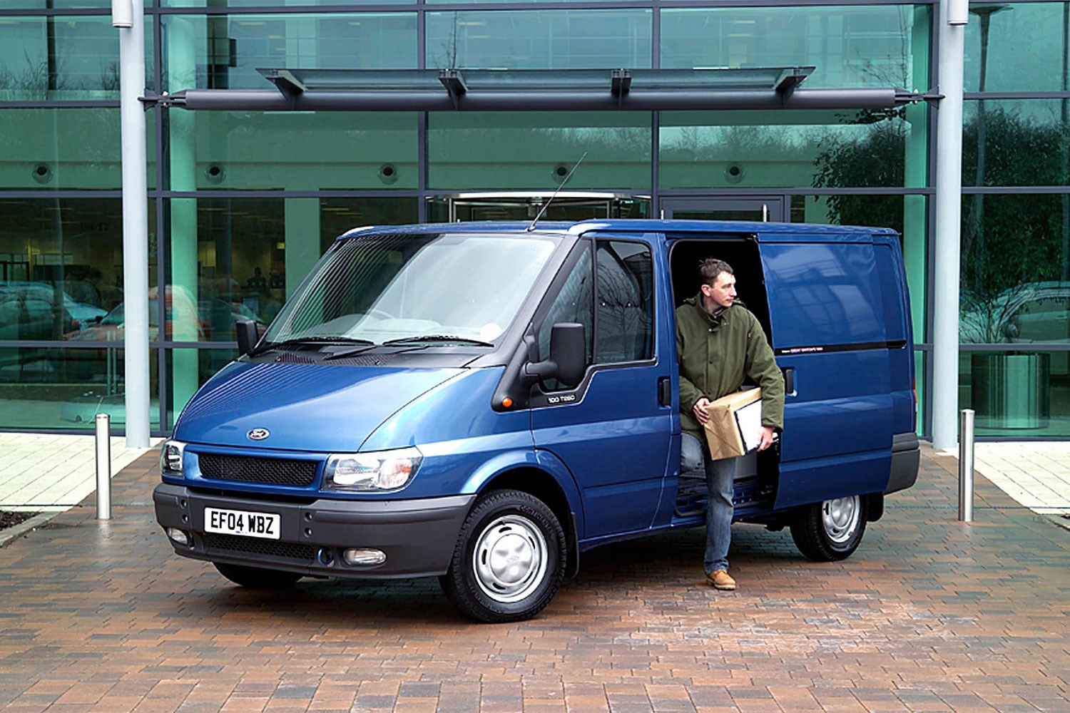 Ford Transit Van Review 2000 2006 Parkers