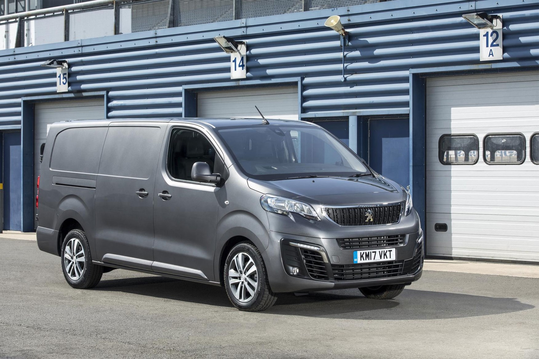 nearly new peugeot expert vans for sale