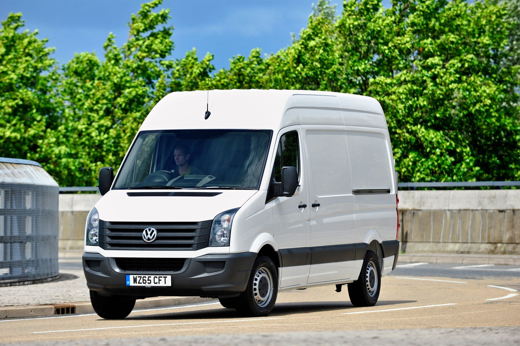 Volkswagen Crafter Van Review 2011 2016 Parkers