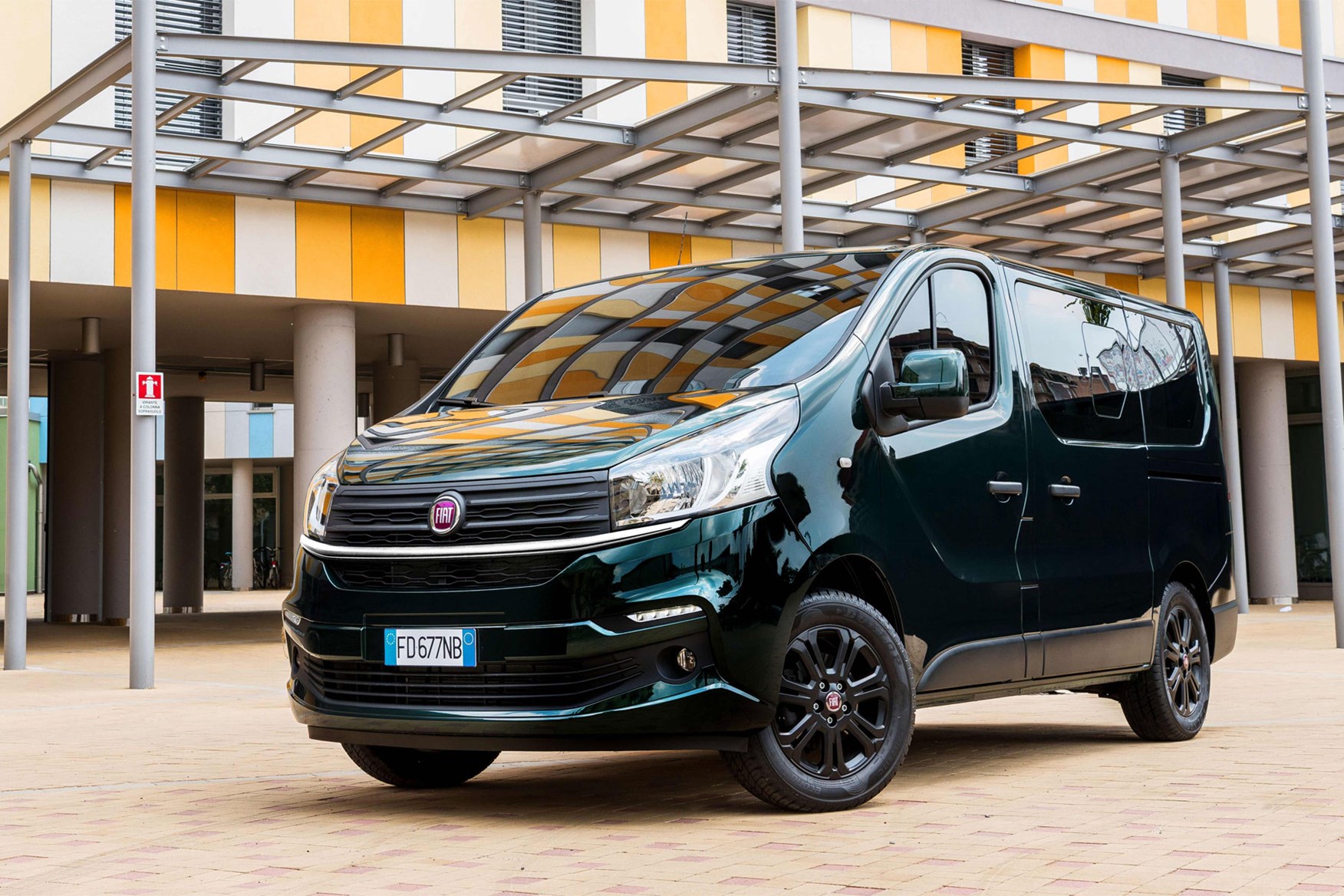 Best medium vans 2018 Parkers