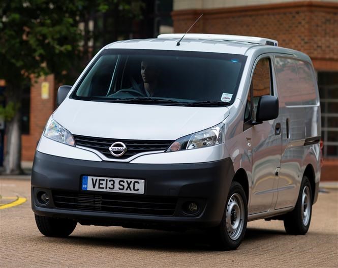 Cheapest small van for insurance 2016 Parkers