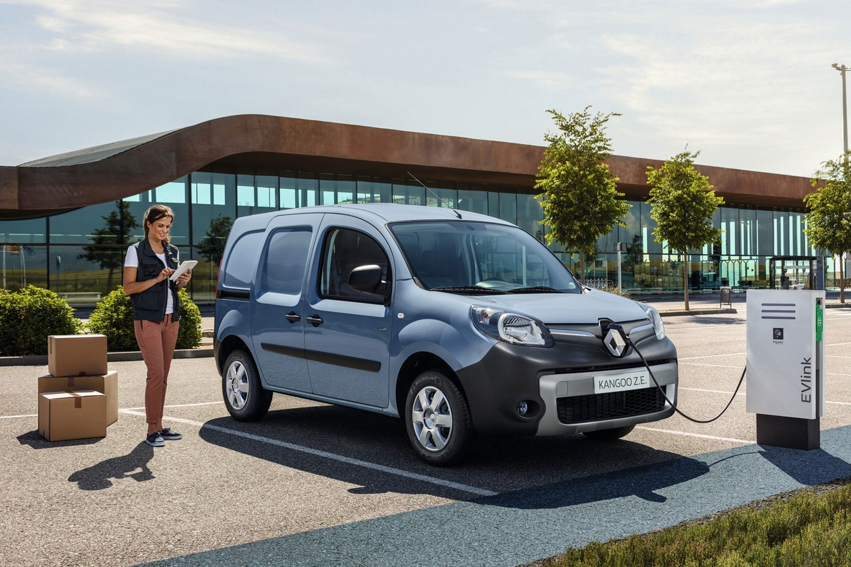 Electric van guide - everything you need to know | Parkers