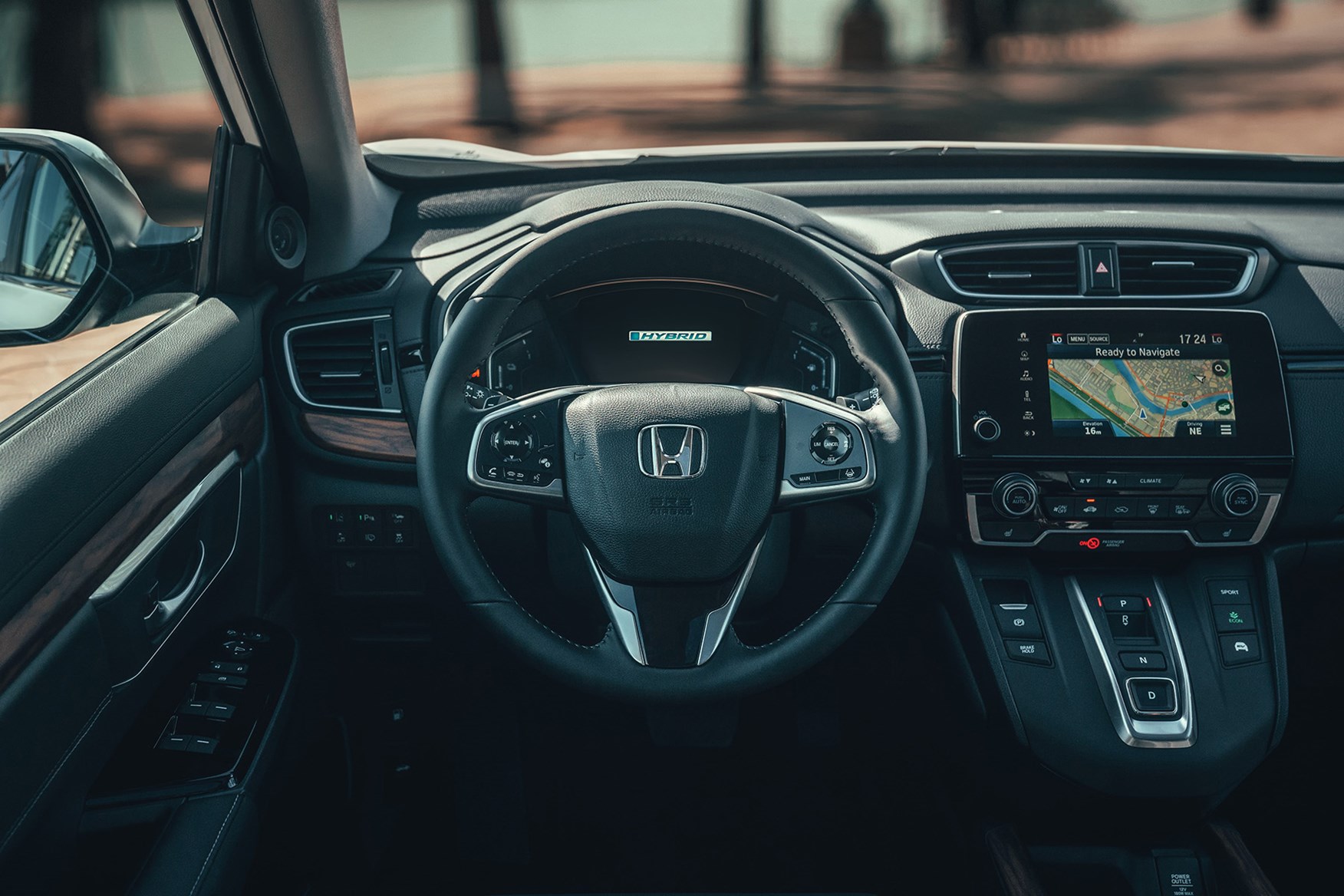 Hybrid power for Honda CR V means 120g km CO2 emissions 