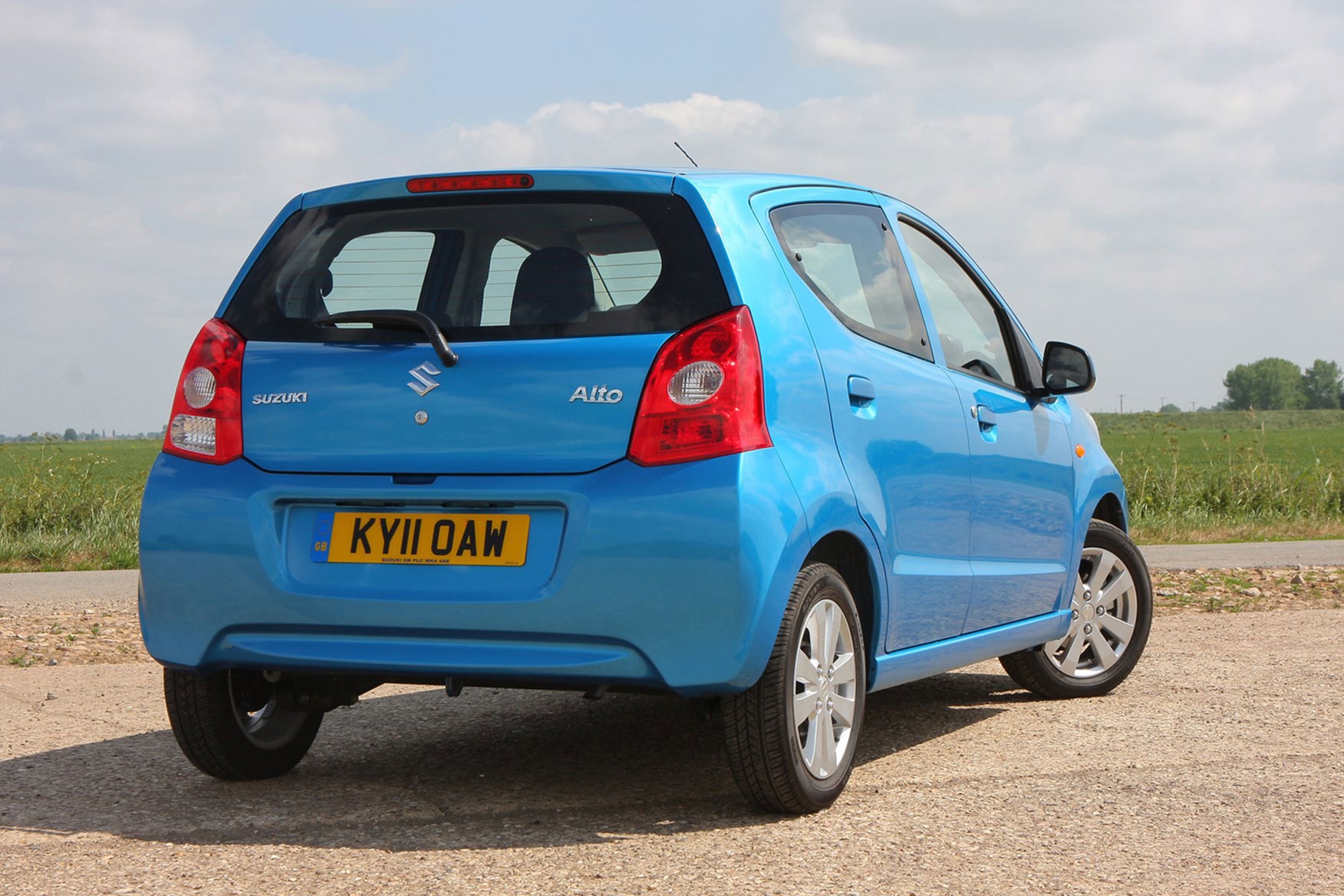  Suzuki Alto  Used car buying guide Parkers