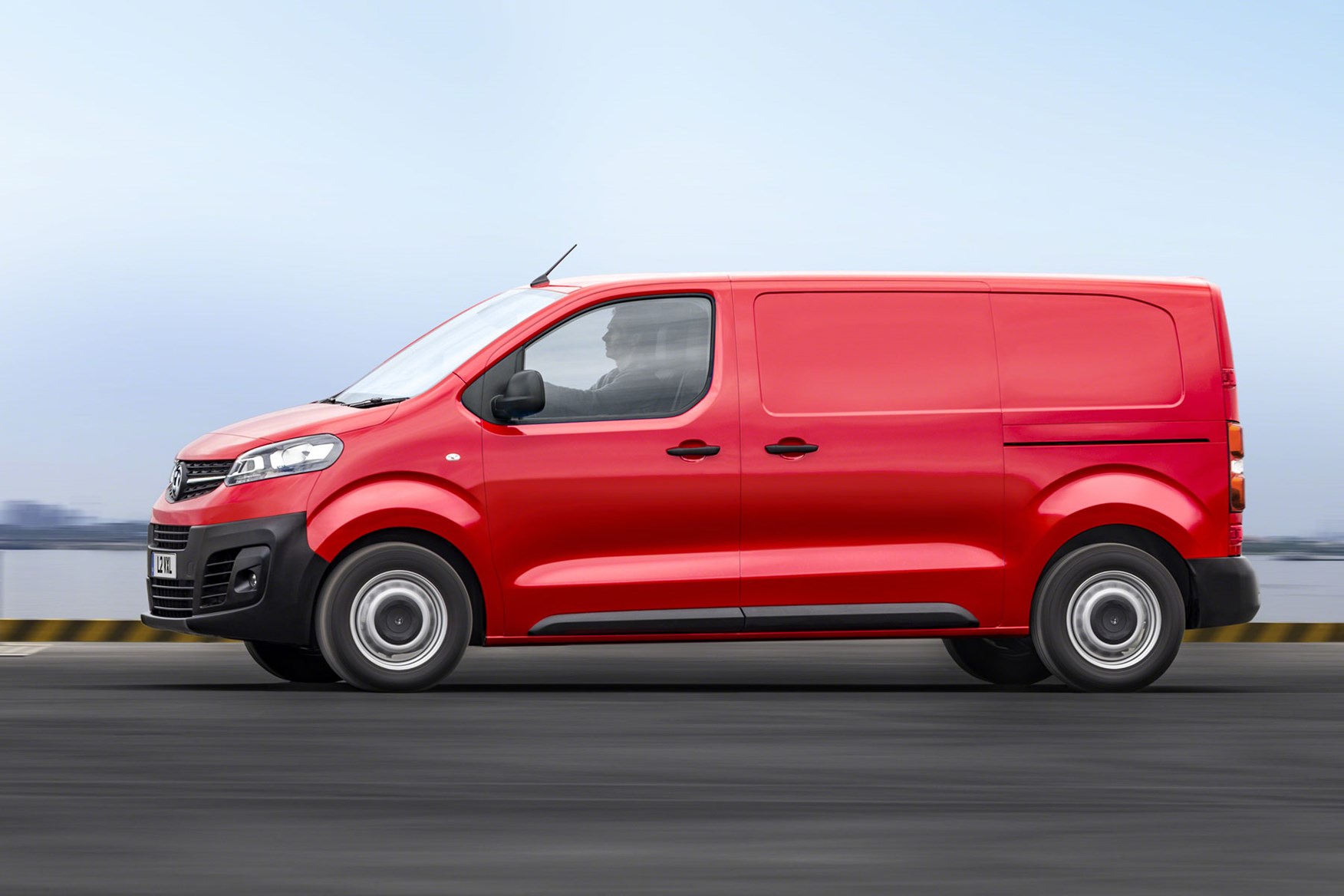 allnew vauxhall vivaro makes public debut at cv show 2019