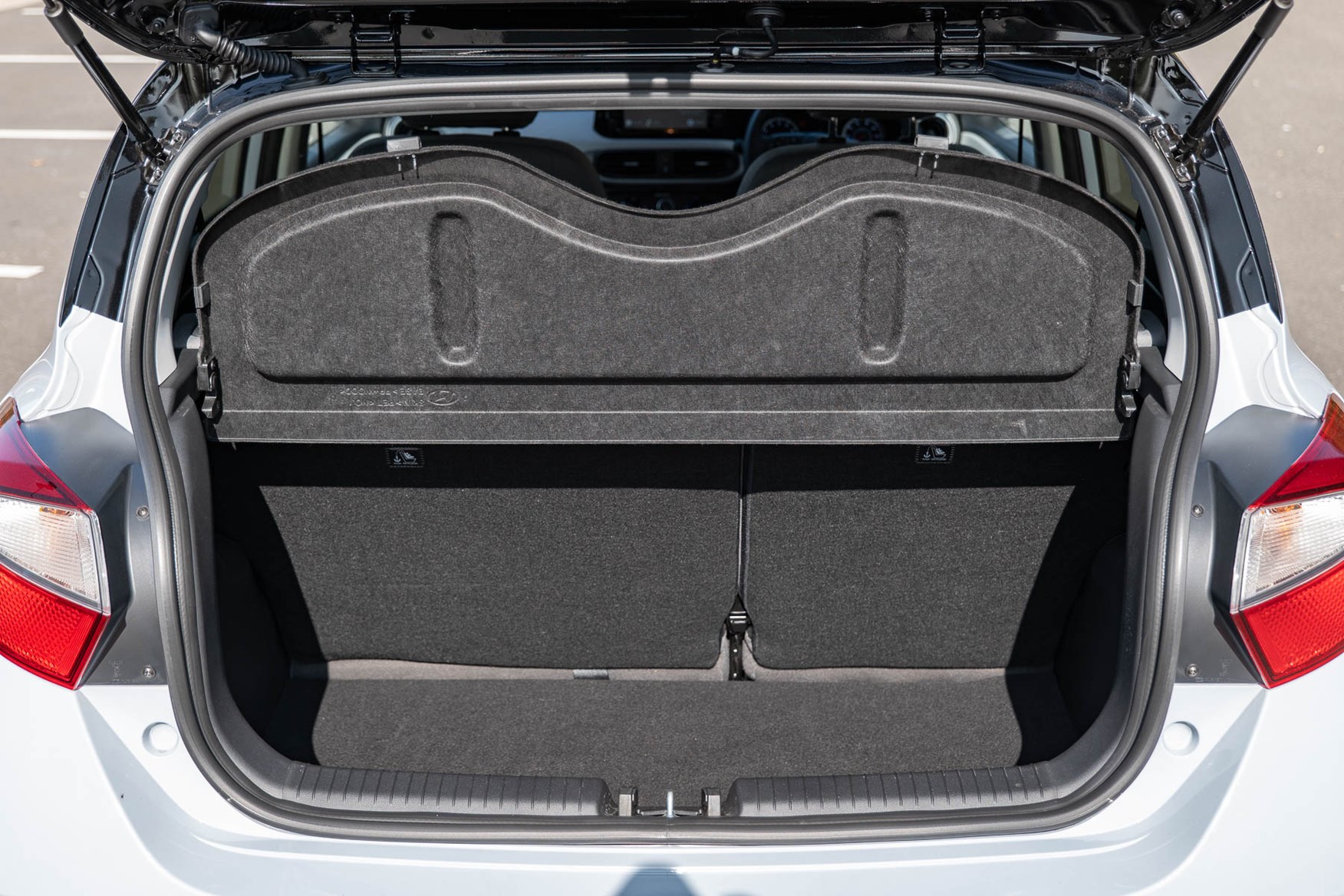 Hyundai i10 (2021) Practicality, Boot Space & Dimensions Parkers