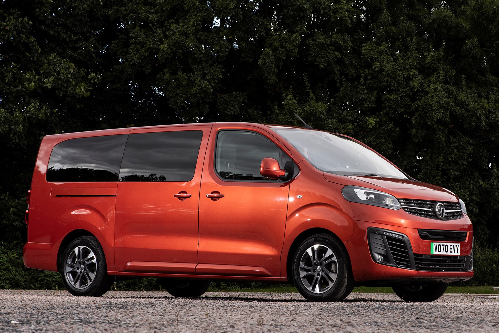 Vauxhall Vivaro E Life Review 21 Parkers