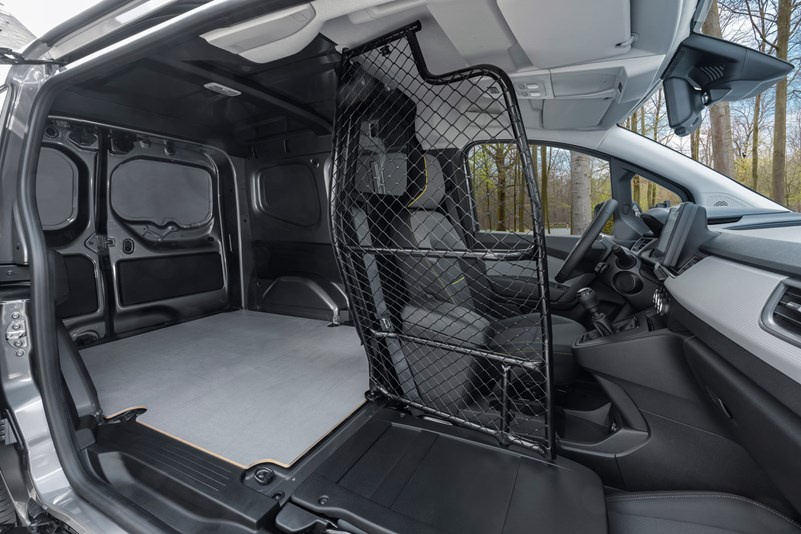 Renault Kangoo (2022) review – clever new small van driven | Parkers