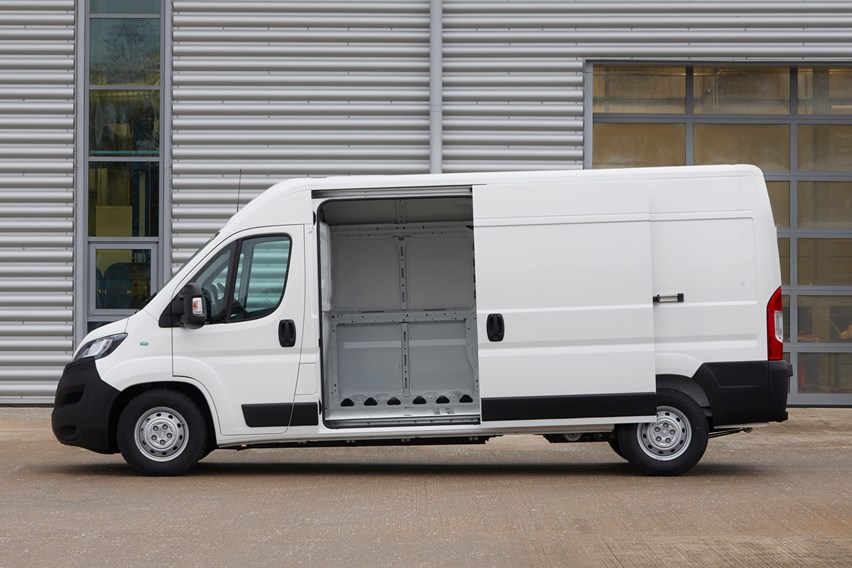 Peugeot eBoxer dimensions, payload and specs