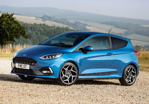 Ford Fiesta ST Review (2022) | Parkers