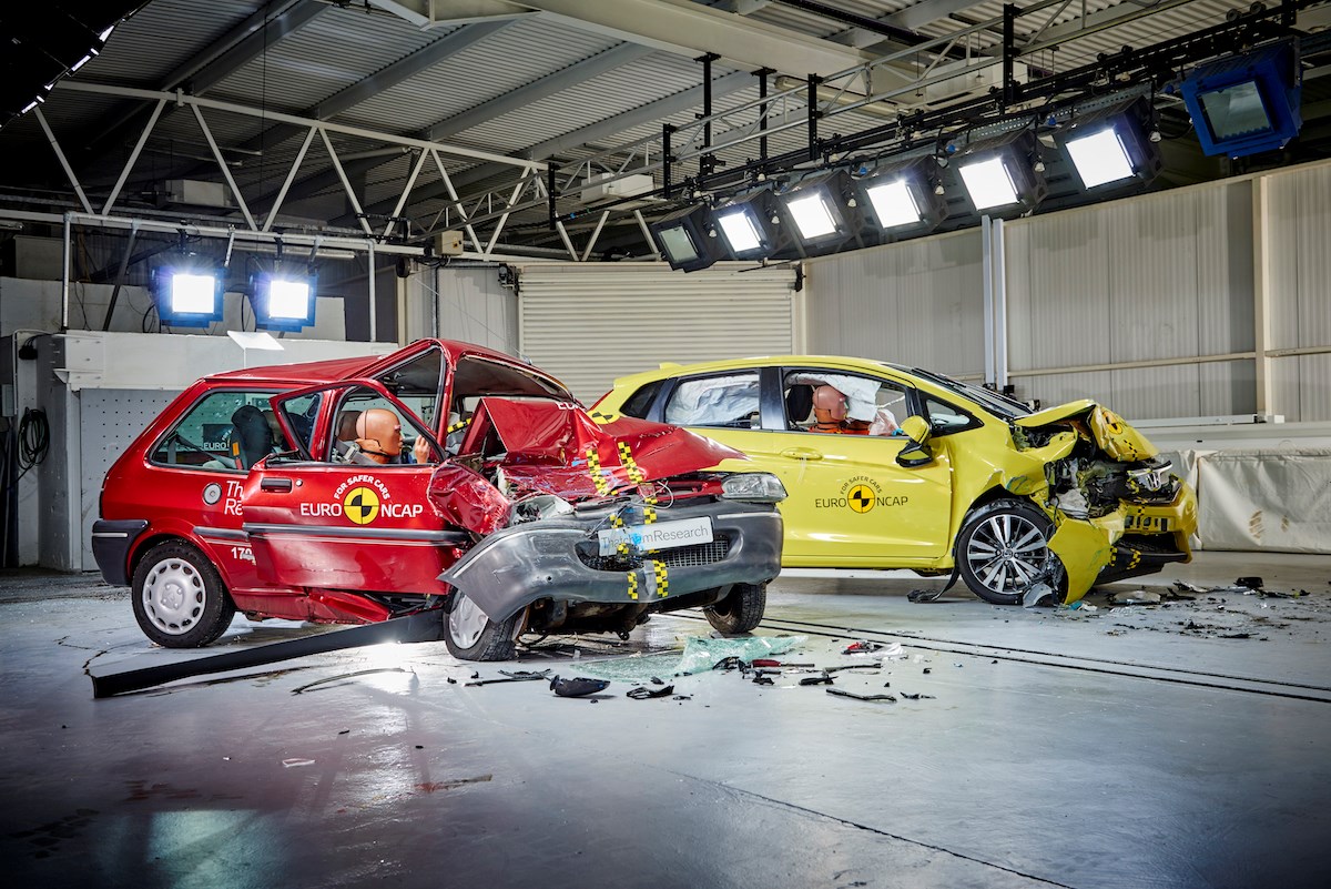 Crash test video shows how cars have improved in 20 years Parkers