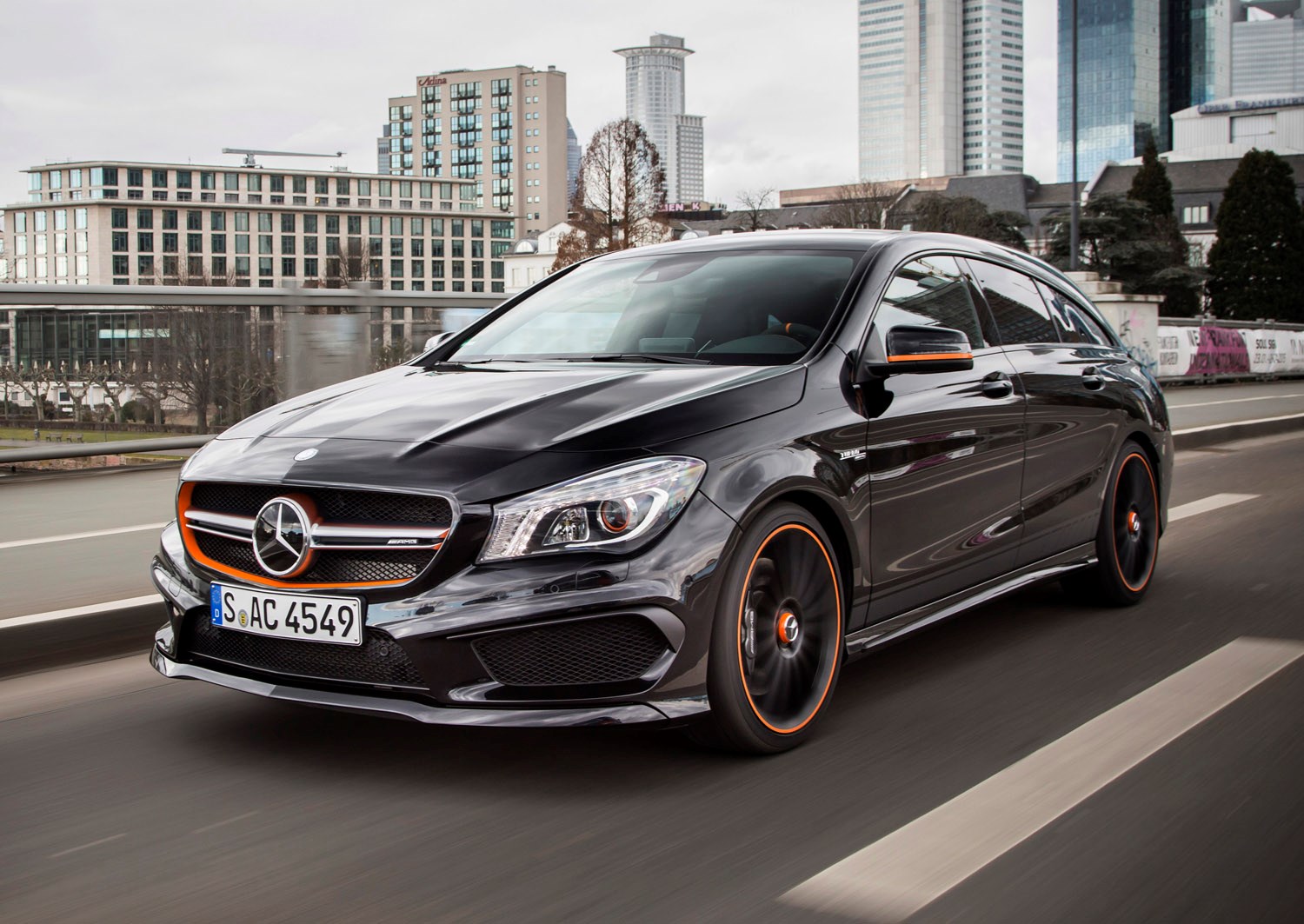 Купить мерседес cla. Мерседес CLA 45 AMG. Мерседес Бенц ЦЛА 45 АМГ. Мерседес сла 45 АМГ. Мерседес CLA АМГ.