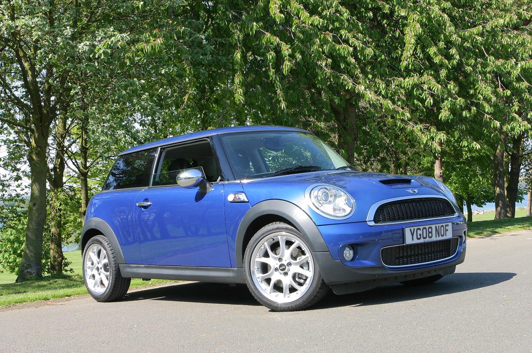 MINI Cooper S Hatchback (2006 2016) running costs and reliability
