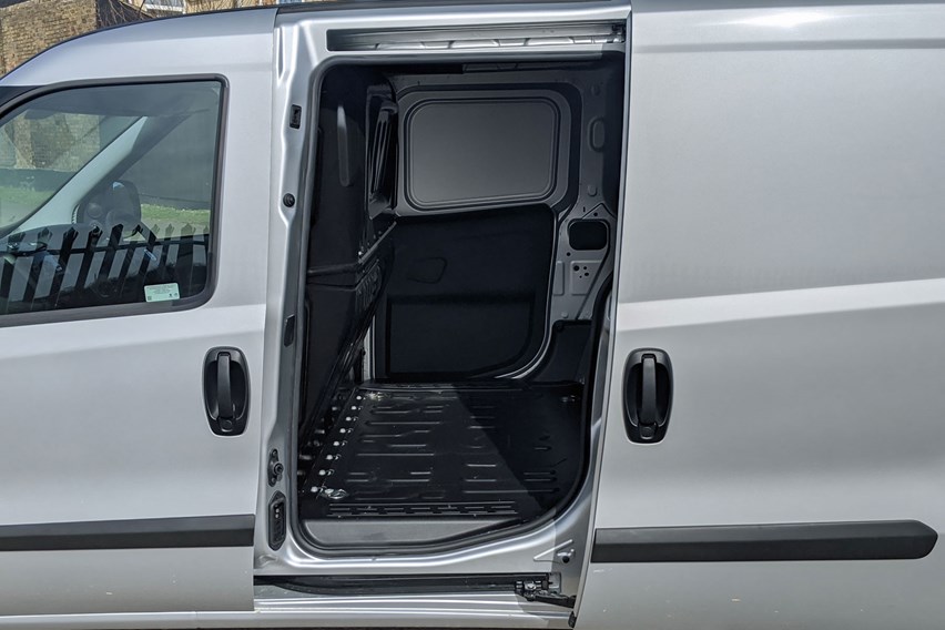 The Fiat Doblo Payload That Will Shock You - rgbm67c