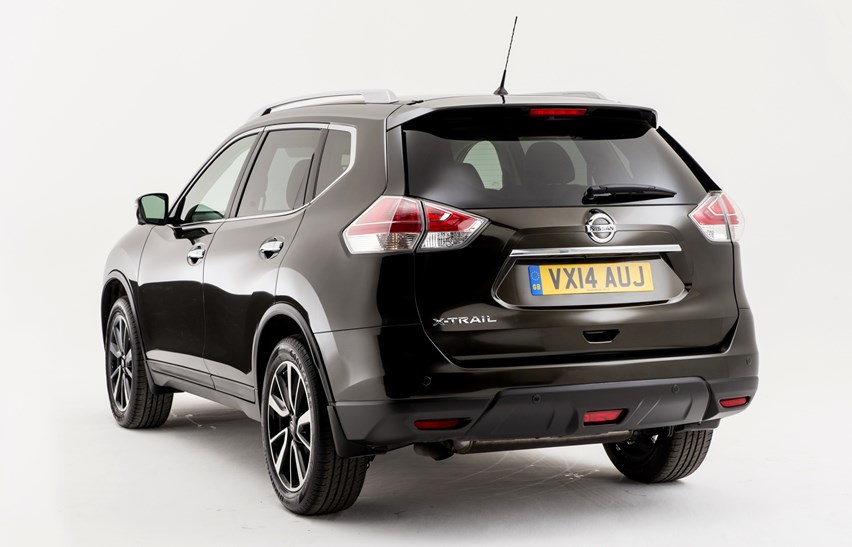 Nissan XTrail Review (2022) Parkers