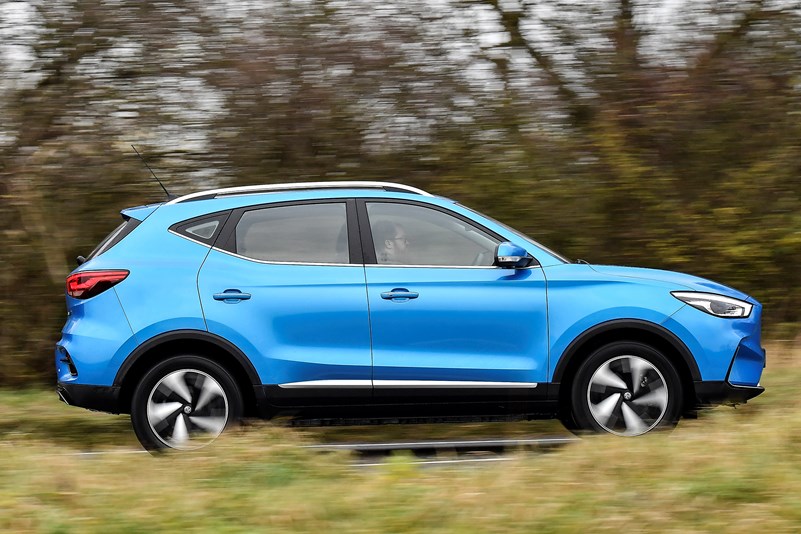 MG ZS EV Review (2022) Parkers