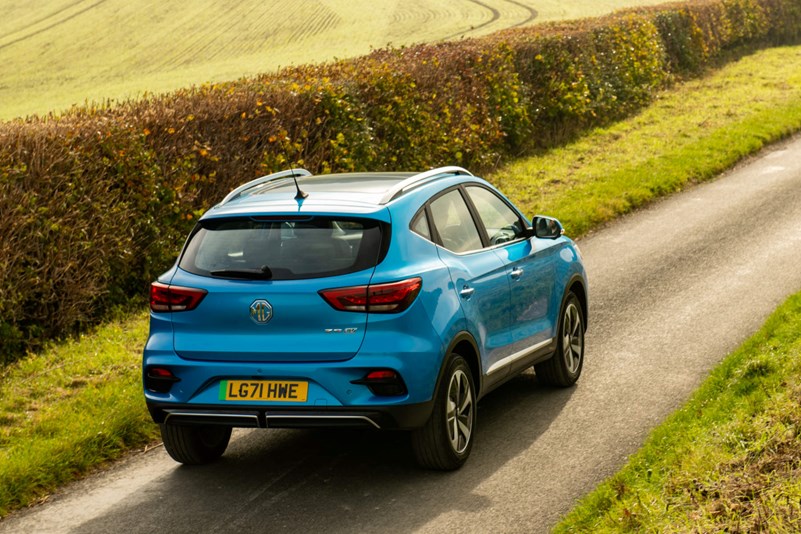 MG ZS EV Review (2022) Parkers