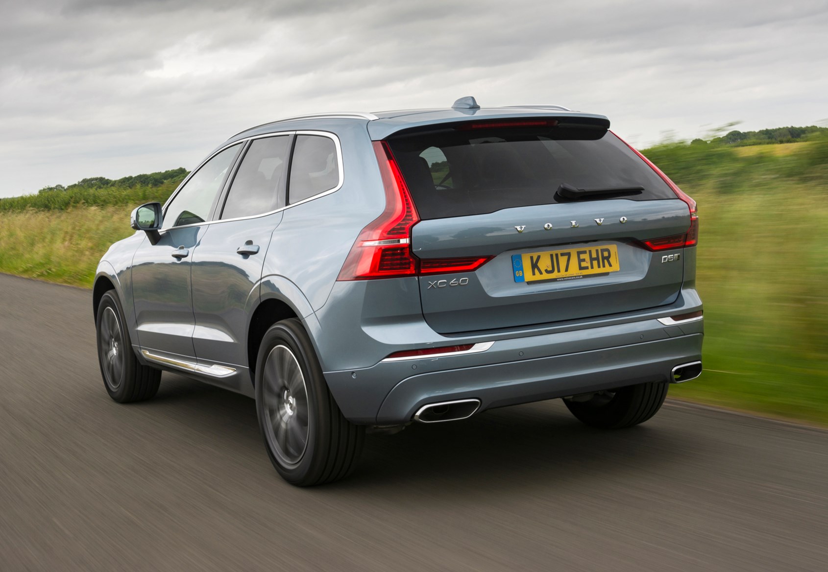 Volvo XC60 Review (2022) | Parkers