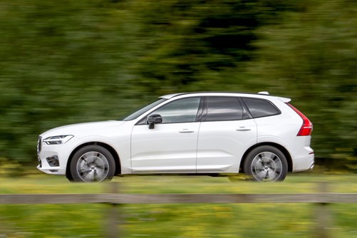 Volvo XC60 Review (2022) | Parkers