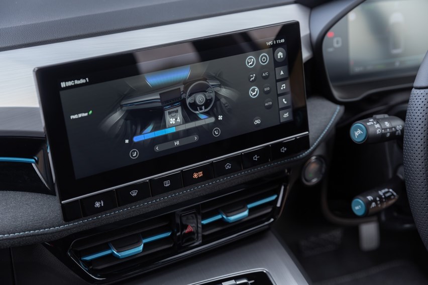 MG MG5 EV (2023) boot space, practicality and safety | Parkers