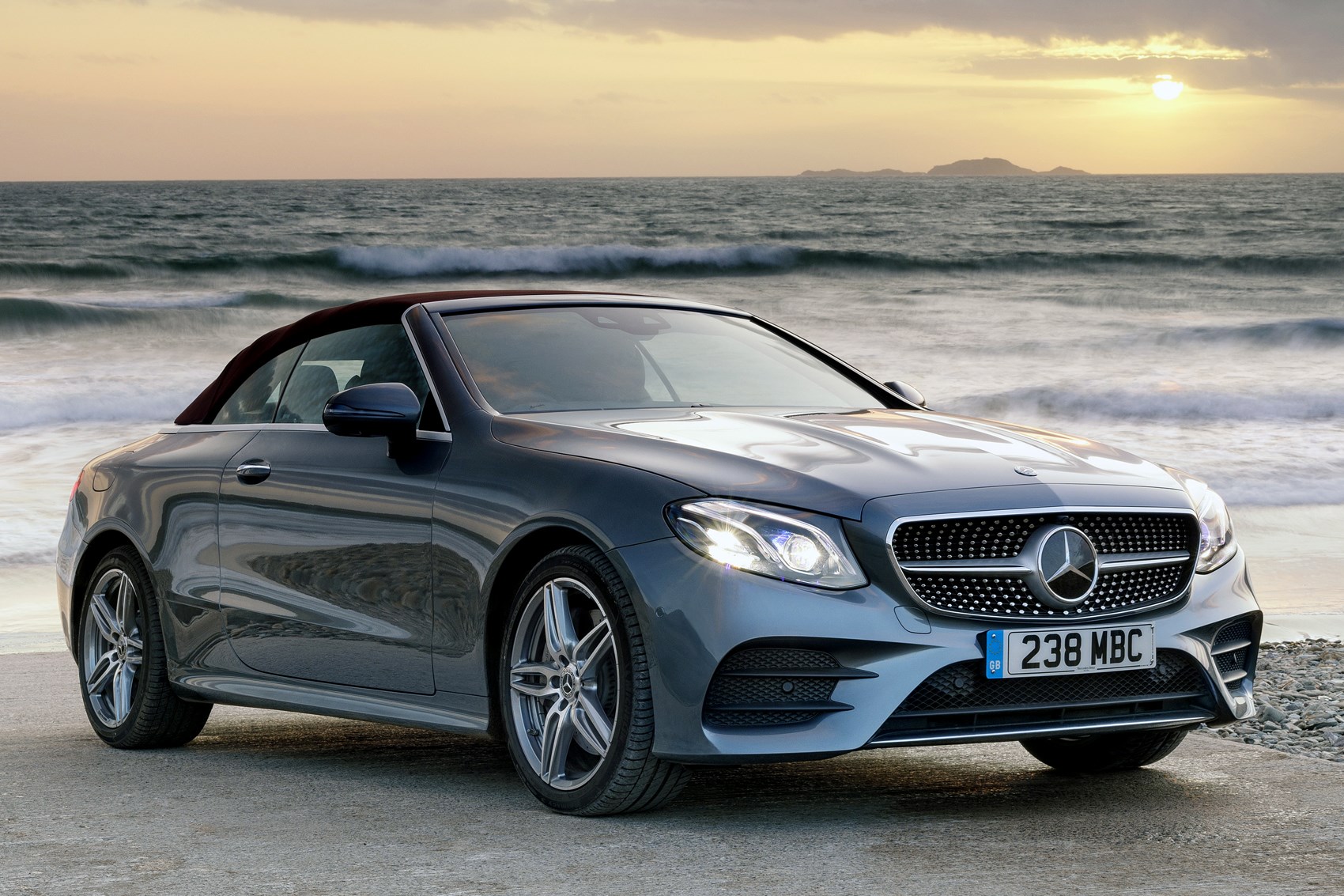 Mercedes-Benz E-Class Cabriolet (2022) boot space, practicality and ...