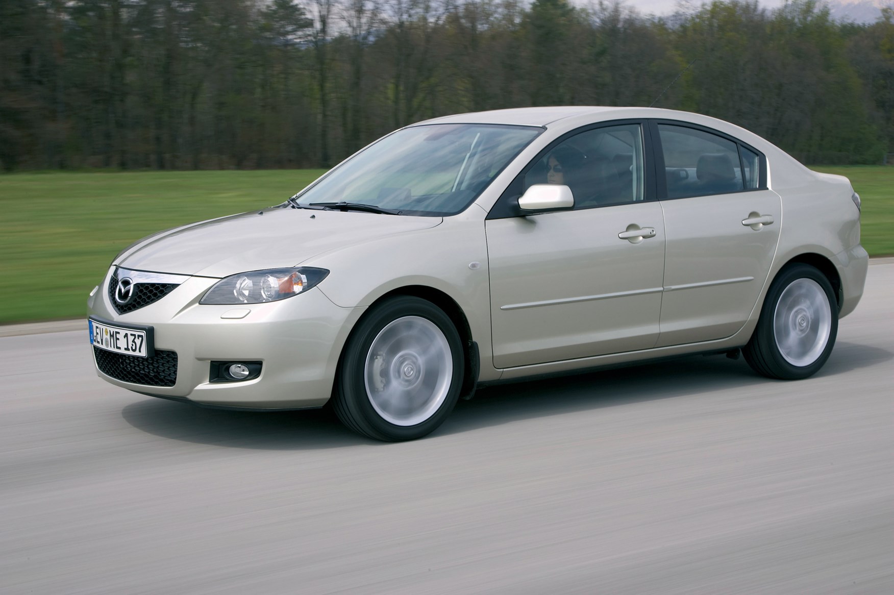 Used Mazda 3 Saloon (2004 - 2008) Review | Parkers