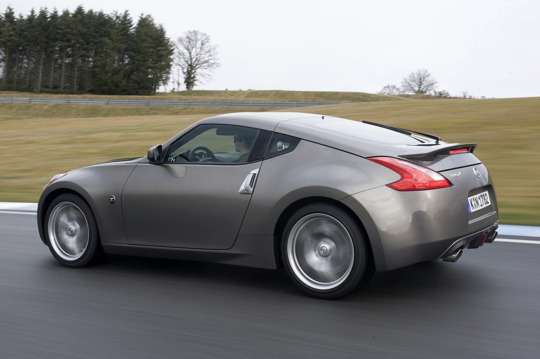 Used Nissan 370Z Coupe (2009 - 2020) Review | Parkers