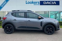 Dacia Sandero Stepway (21 on) 1.0 TCe Extreme 5dr For Sale - Lookers Dacia Stockport, Stockport