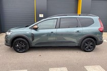 Dacia Jogger SUV (22 on) 1.6 HEV Extreme 5dr Auto For Sale - Lookers Dacia Stockport, Stockport