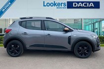 Dacia Sandero Stepway (21 on) 1.0 TCe 110 Extreme 5dr For Sale - Lookers Dacia Stockport, Stockport