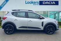 Dacia Sandero Stepway (21 on) 1.0 TCe Extreme 5dr For Sale - Lookers Dacia Stockport, Stockport