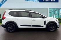 Dacia Jogger SUV (22 on) 1.6 HEV Extreme 5dr Auto For Sale - Lookers Dacia Stockport, Stockport