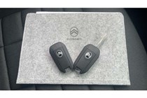 Citroen C4X Saloon (22 on) 1.2 Hybrid [136] Plus 5dr e-DCS6 For Sale - Vertu Citroen Worcester, Blackpole