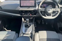 Nissan Qashqai SUV (21 on) 1.3 DiG-T MH N-Connecta [Glass Roof] 5dr For Sale - Lookers Nissan Newcastle, Newcastle