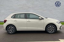 Volkswagen Polo Hatchback (17 on) 1.0 TSI Life 5dr For Sale - Lookers Volkswagen Battersea, Battersea