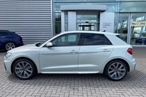 Audi A1 Sportback (18 on) S Line (Technology Pack) 35 TFSI 150PS S Tronic auto 5d For Sale - Lookers Audi Basingstoke, Basingstoke