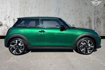 MINI Cooper Hatchback (24 on) 1.5 C Exclusive [Level 1] 3dr Auto For Sale - Lookers MINI Crewe, Crewe