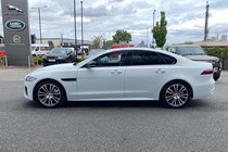 Jaguar XF Saloon (15 on) 2.0 D200 R-Dynamic SE Black 4dr Auto For Sale - Lookers Jaguar London, London