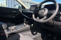 Nissan Qashqai SUV (21 on) 1.3 DiG-T MH N-Connecta [Glass Roof] 5dr For Sale - Lookers Nissan Leeds, Leeds