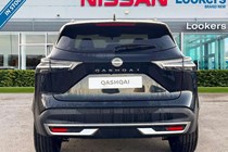 Nissan Qashqai SUV (21 on) 1.3 DiG-T MH N-Connecta [Glass Roof] 5dr For Sale - Lookers Nissan Leeds, Leeds