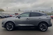 Nissan Qashqai SUV (21 on) 1.3 DiG-T MH N-Connecta [Glass Roof] 5dr For Sale - Lookers Nissan Carlisle, Carlisle