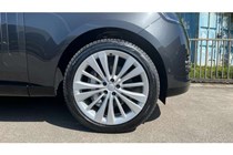 Land Rover Range Rover SUV (22 on) 3.0 D350 HSE LWB 4dr Auto [7 Seat] For Sale - Vertu Motors Land Rover Leeds, Gemini Business Park