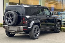 Land Rover Defender 110 (19 on) 3.0 D250 X-Dynamic SE 110 5dr Auto For Sale - Lookers Land Rover Lanarkshire, Motherwell