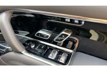 Land Rover Range Rover SUV (22 on) 3.0 P460e SE 4dr Auto For Sale - Vertu Motors Land Rover Guiseley, Bradford Road
