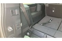 Land Rover Defender 130 (22 on) 3.0 D350 X-Dynamic SE 130 5dr Auto [8 Seat] For Sale - Vertu Motors Land Rover Bradford, Off Canal Road