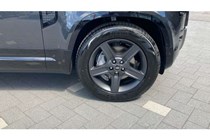 Land Rover Defender 130 (22 on) 3.0 D350 X-Dynamic SE 130 5dr Auto [8 Seat] For Sale - Vertu Motors Land Rover Bradford, Off Canal Road