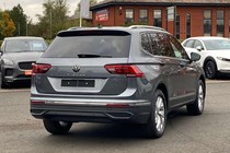 Volkswagen Tiguan Allspace (17 on) 1.5 TSI Life 5dr For Sale - Lookers Volkswagen Guildford, Guildford