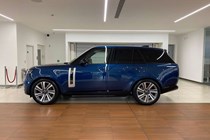 Land Rover Range Rover SUV (22 on) 4.4 P615 V8 SV 4dr Auto For Sale - Lookers Land Rover West London, London