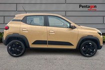 Dacia Spring Hatchback (23 on) 27kWh Extreme 65 48kW 5dr Auto For Sale - Pentagon Vauxhall Oldham, Oldham